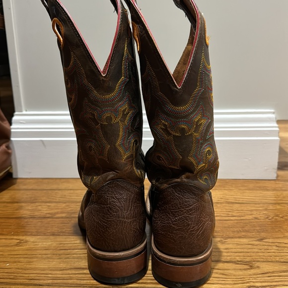 boots - Picture 4 of 7